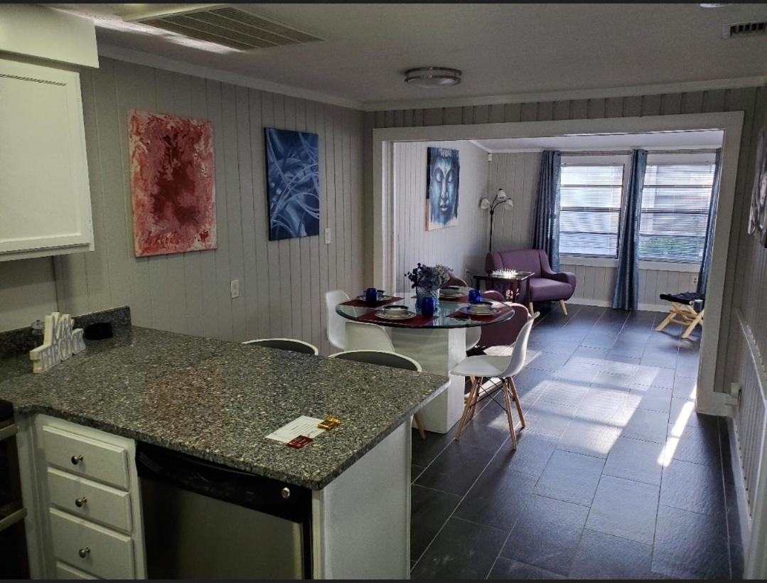 Beautiful Cottage Near Lake Louisa & Mins From Disney, Vehicle Rental Available 克莱蒙 外观 照片