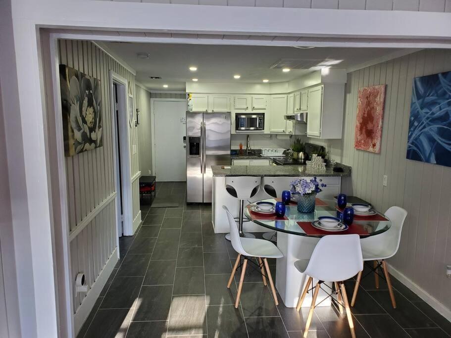 Beautiful Cottage Near Lake Louisa & Mins From Disney, Vehicle Rental Available 克莱蒙 外观 照片